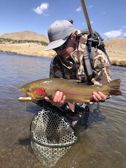 Everset outfitters photo 1